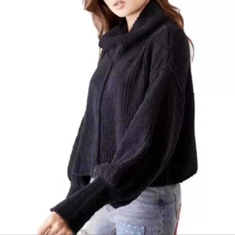 Free People Be Yours Black Oversized Cable Knit Sweater‎ Sz M